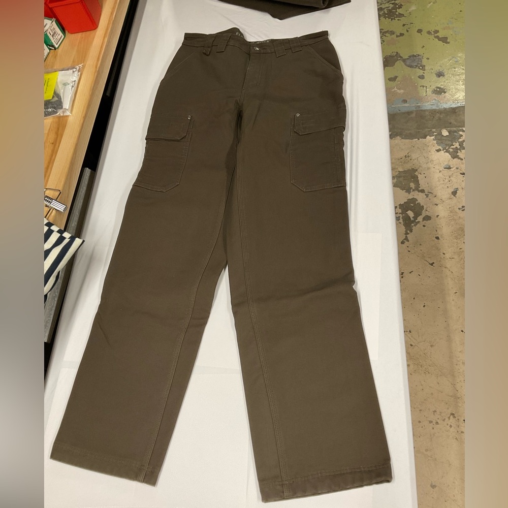 Duluth Trading Co Brown Cargo Pants Straight-Leg Lined
